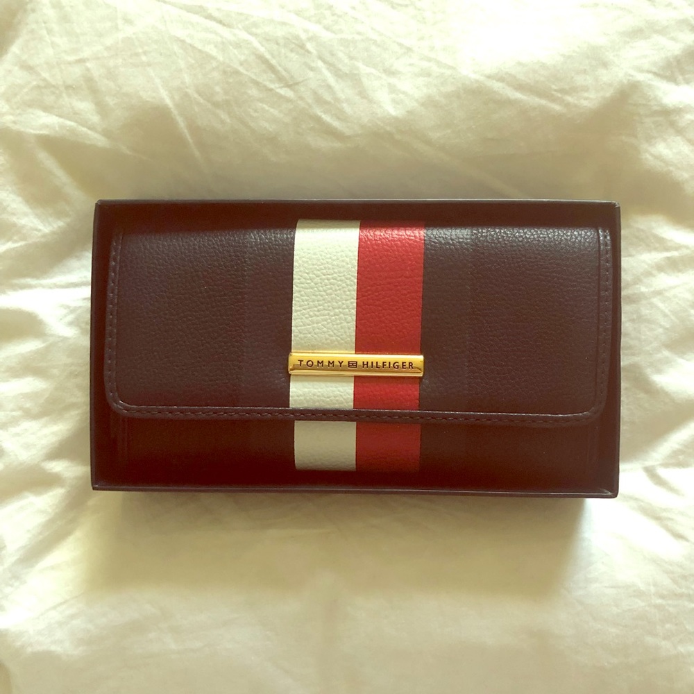 Tommy Hilfiger Wallet